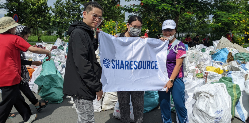 Vietnam Team Joins Clean Up Vietnam, 2023 | Sharesource Global
